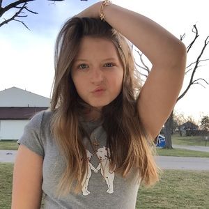 Meet your Posher, Natalie